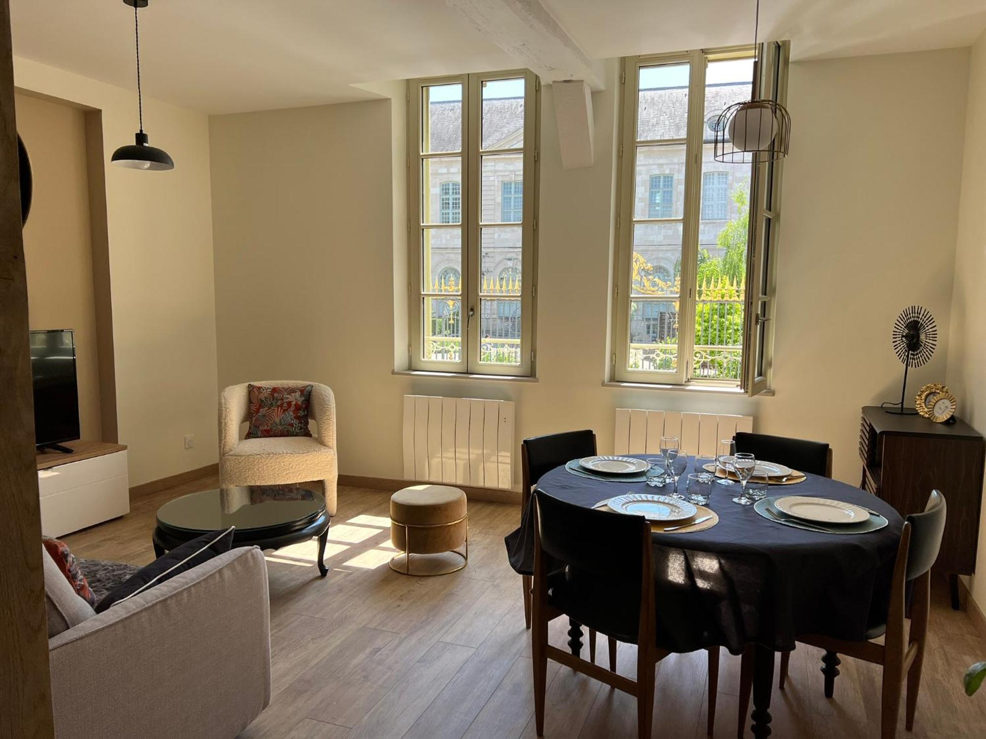 Appartement Cosy Tout Confort Troyes Bagian luar foto