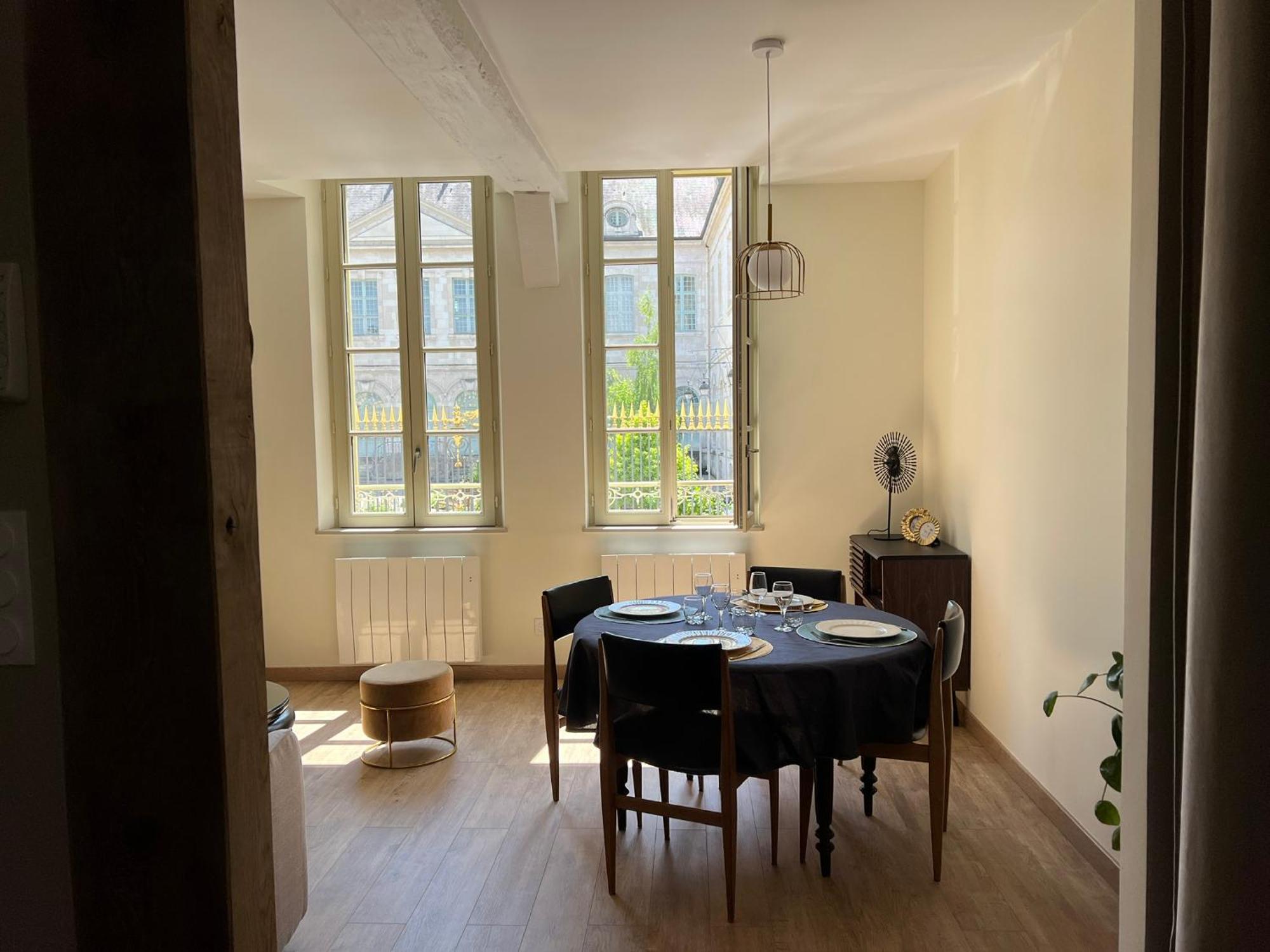 Appartement Cosy Tout Confort Troyes Bagian luar foto